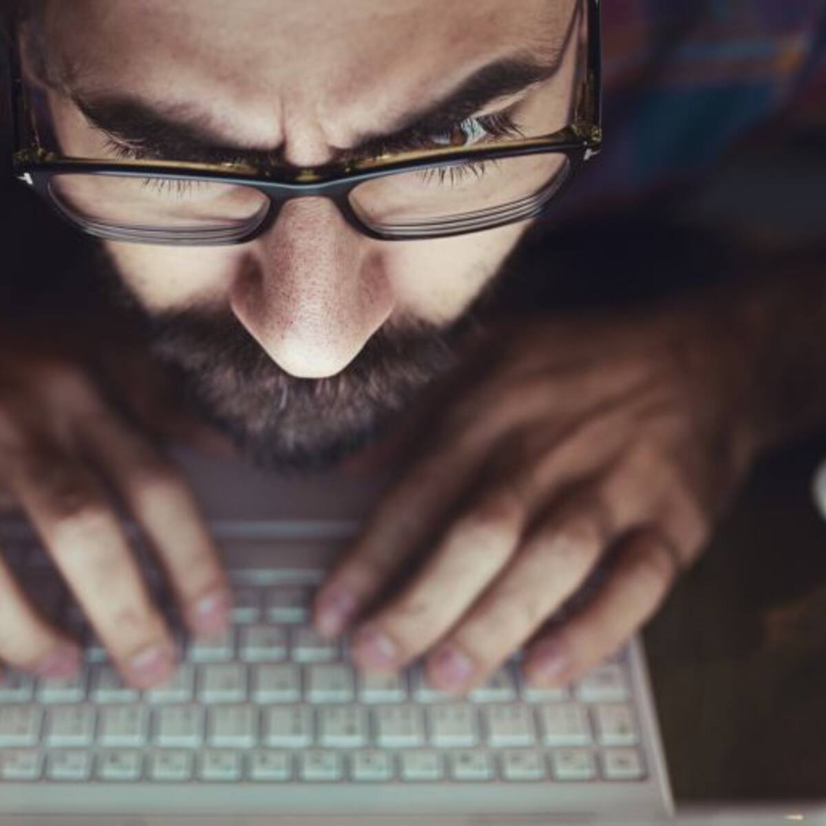 A móvil bloqueado, envío de email