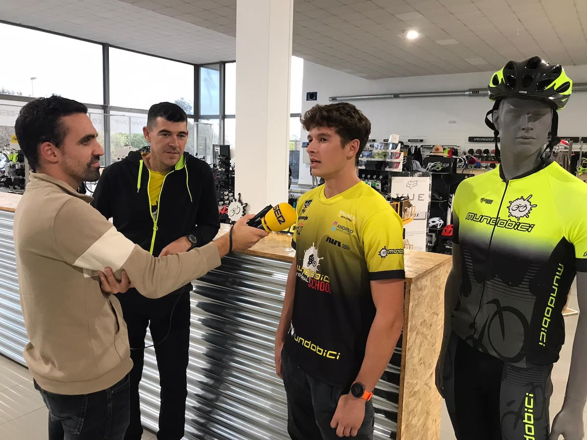 Entrevista a Daniel Cegarra padre e hijo en Mundobici