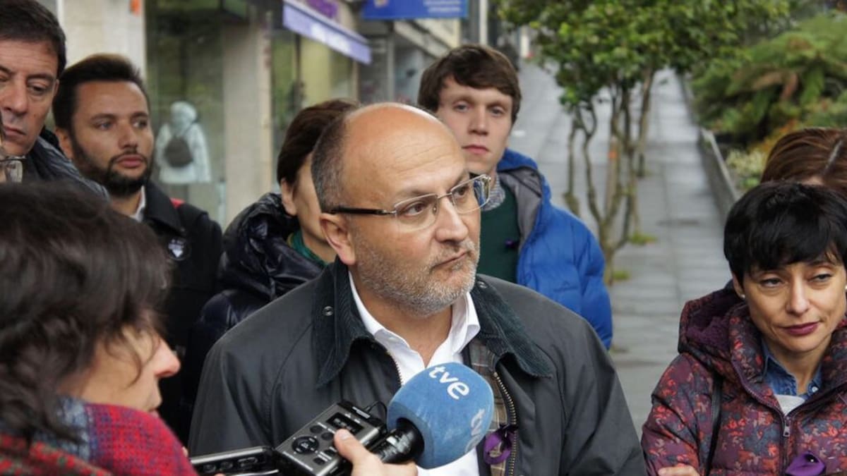 Investigan a 10 personas de la zona de Vigo y Tomiño por insultos y amenazas en redes sociales