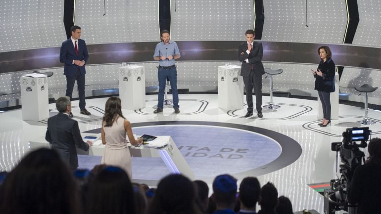 Pedro Sánchez, Pablo Iglesias, Albert Rivera y Soraya Sáenz de Santamaría, durante del debate en Atresmedia