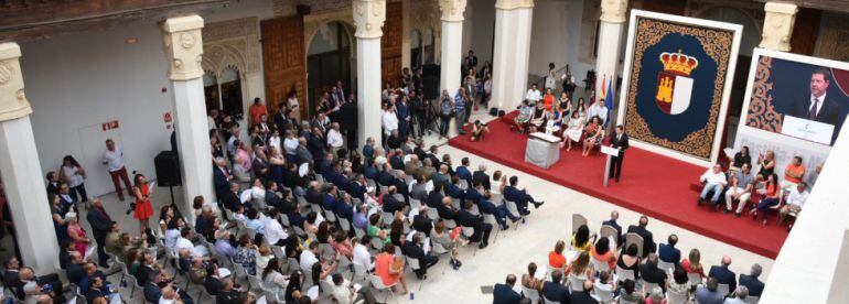 Acto de toma de posesión de Emiliano García-Page como presidente de Castilla-La Mancha el día 4 de julio de 2015