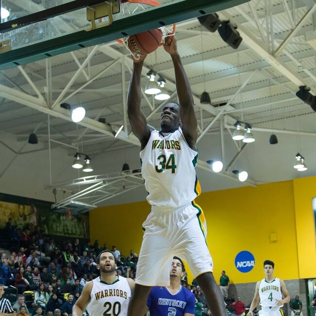 Joel Ndondo en su etapa universitaria en Estados Unidos