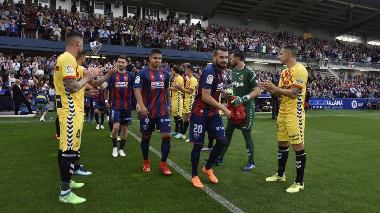 Pasillo del Nàstic al Huesca en su partido del pasado fin de semana 