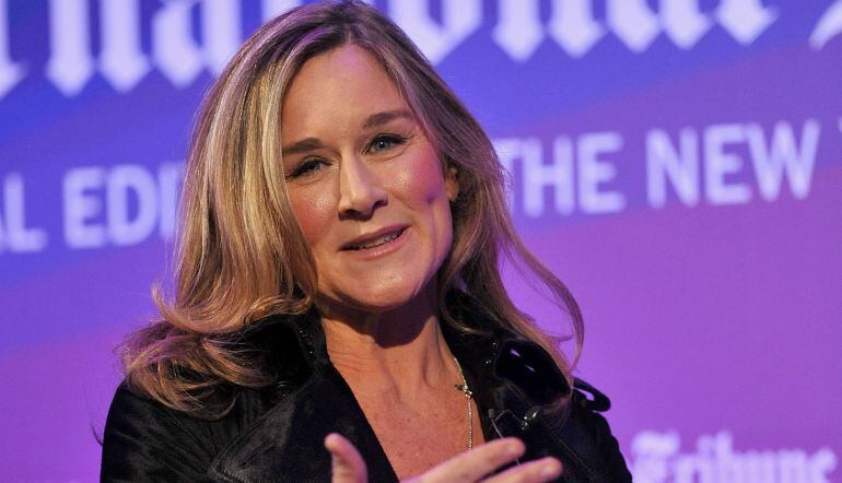 Angela Ahrendts, Senior VP de Apple.