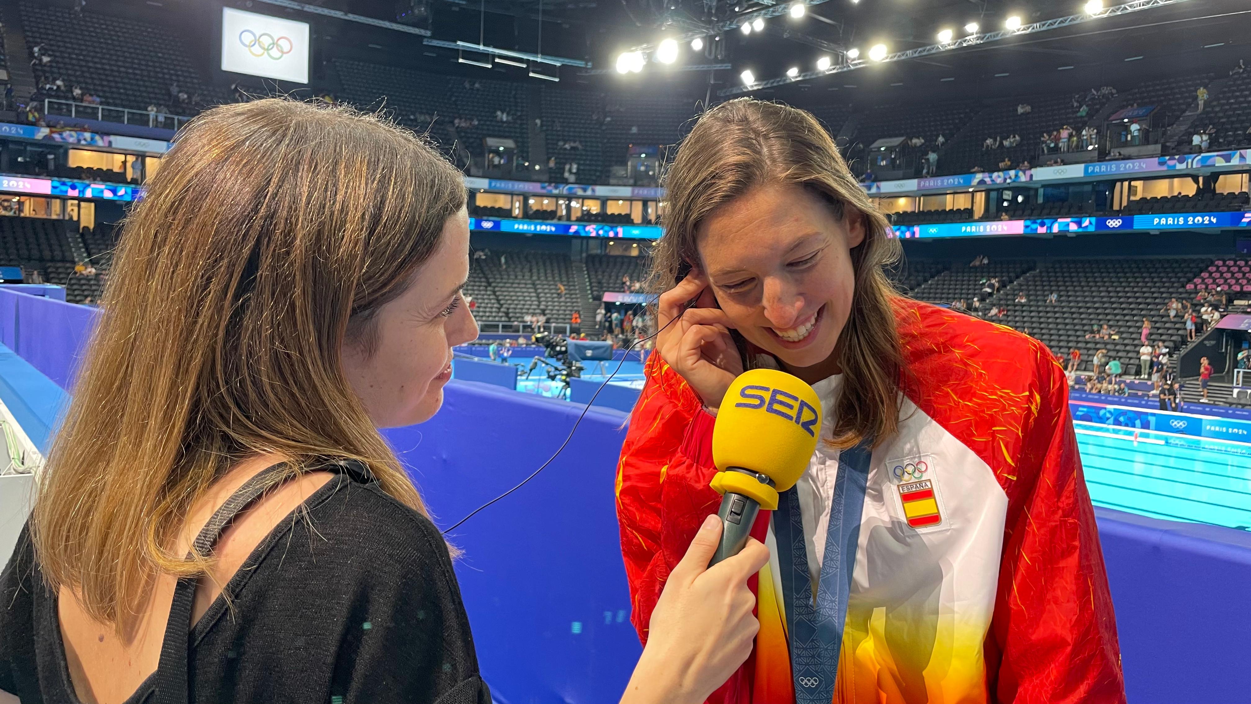 Laura Ester celebra el oro olímpico en la Cadena SER