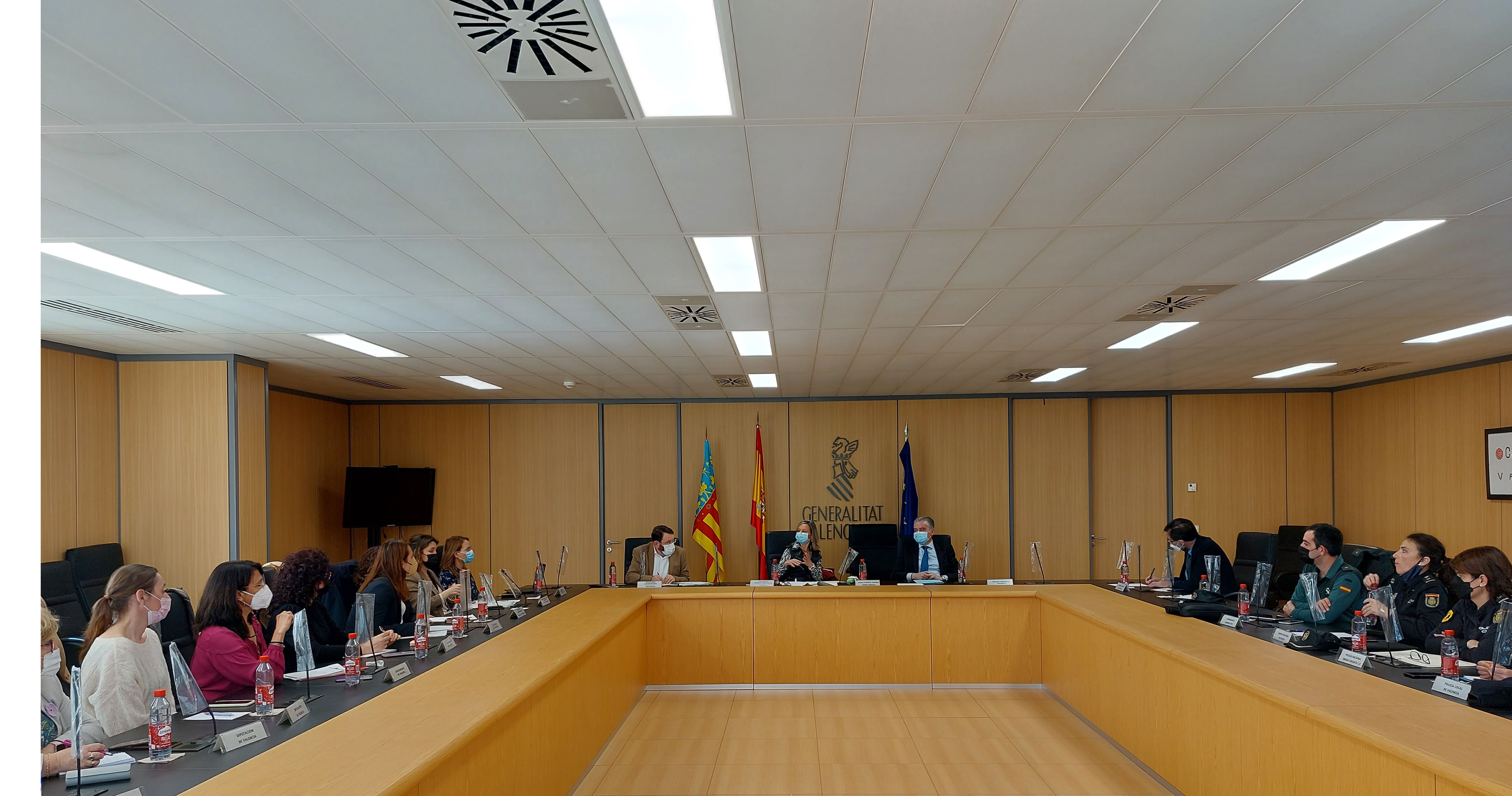 Reunión extraordinaria de la Comisión de Coordinación contra la Violencia de Género de la provincia de Valencia. Fuente: gabinete Audiencia Provincial de Valencia