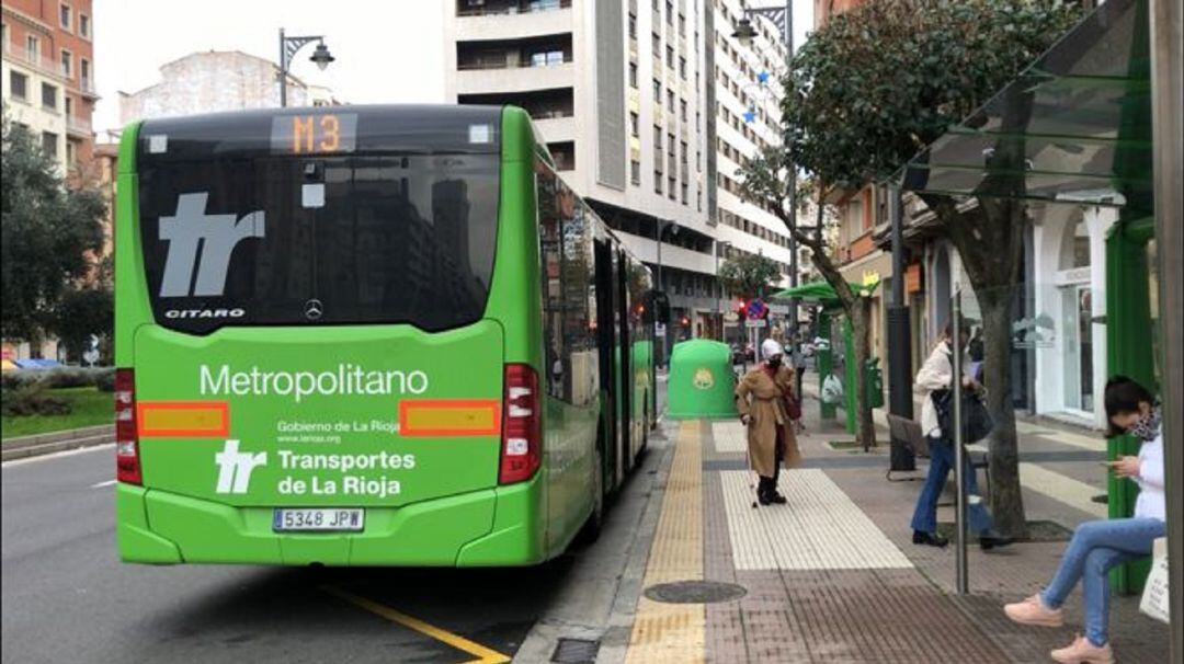 Imagen del metropolitano en el intercambiador del Labrador.
