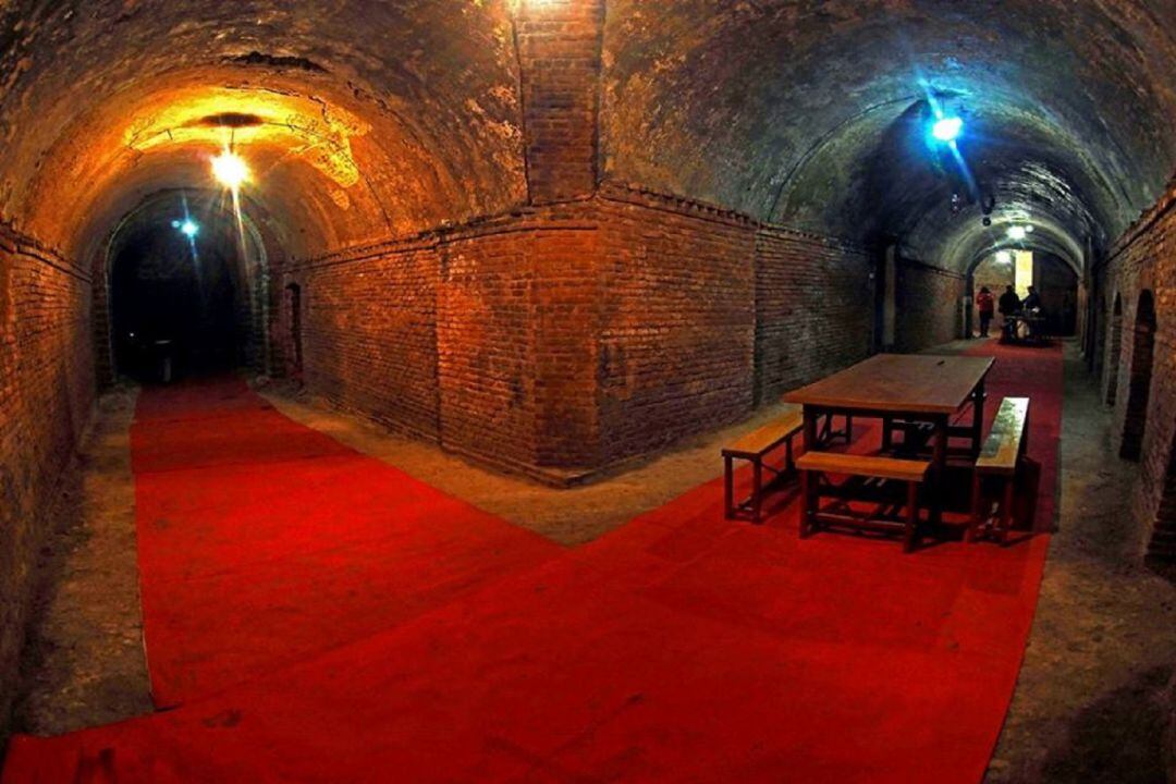 Una de las bodegas subterráneas de Medina