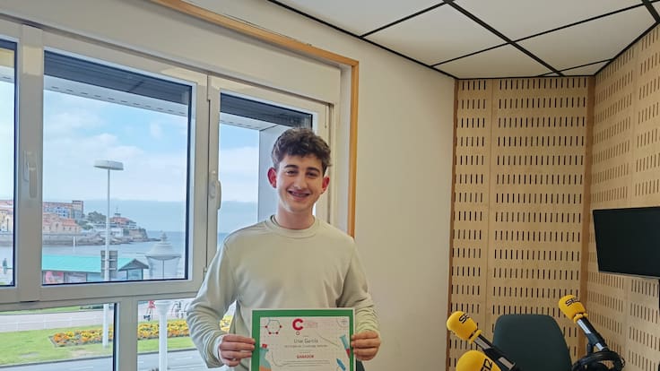 La 'Operación bikini planetaria' del asturiano Unai García se alza con el premio Cuestión de Ciencia