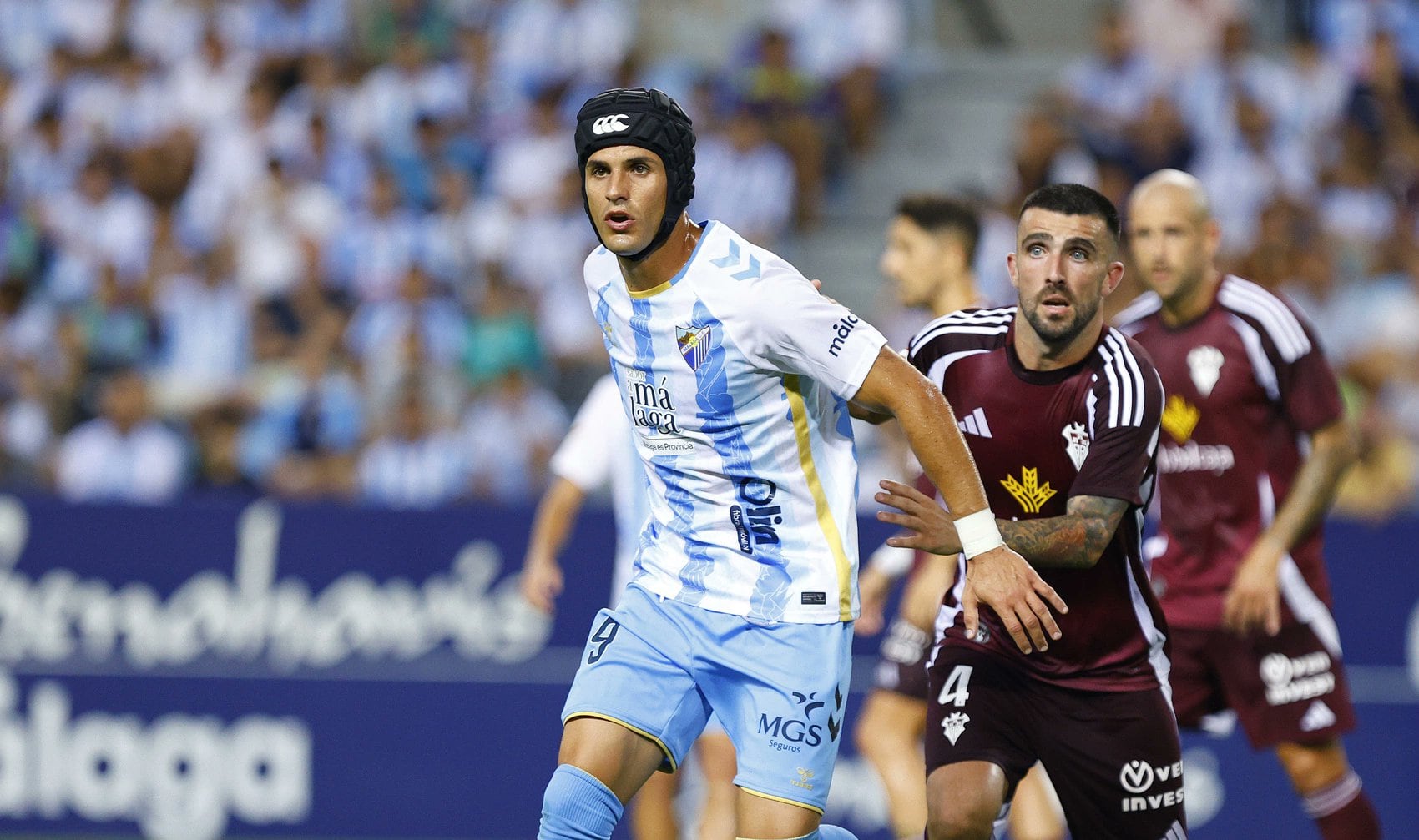 Luismi, en una acción del partido contra el Albacete