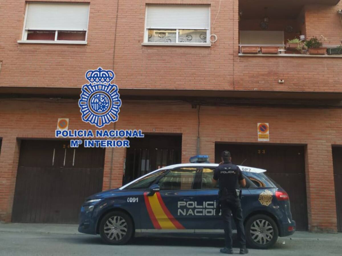Detenido por incumplir una orden de alejamiento, colarse en el domicilio de su expareja y amenazarla