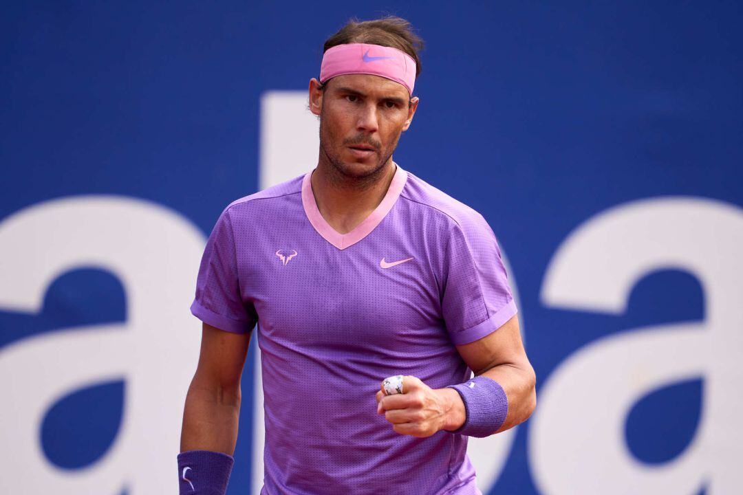 .BARCELONA, SPAIN - APRIL 22: Rafael Nadal of Spain reacts in his third round match against Kei Nishikori of Japan during day four of the Barcelona Open Banc Sabadell 2021 at Real Club de Tenis Barcelona on April 22, 2021 in Barcelona, Spain. (Photo by Al