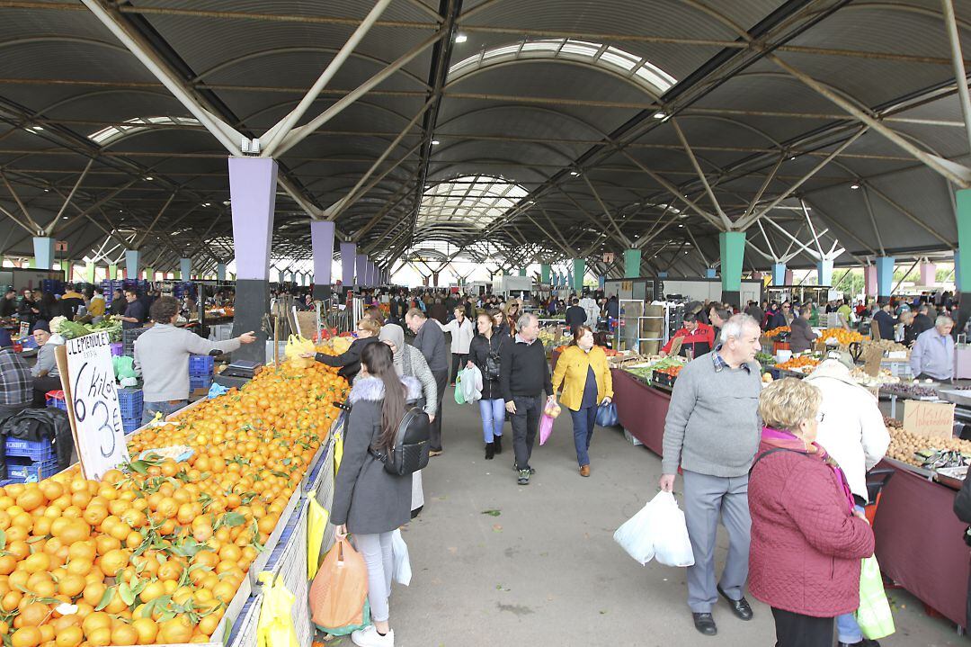 El Ayuntamiento de Castelló valora la apertura del mercado del lunes a partir de mayo