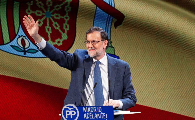 El presidente del Gobierno, Mariano Rajoy, durante su intervención en el XVI Congreso del PP de Madrid 