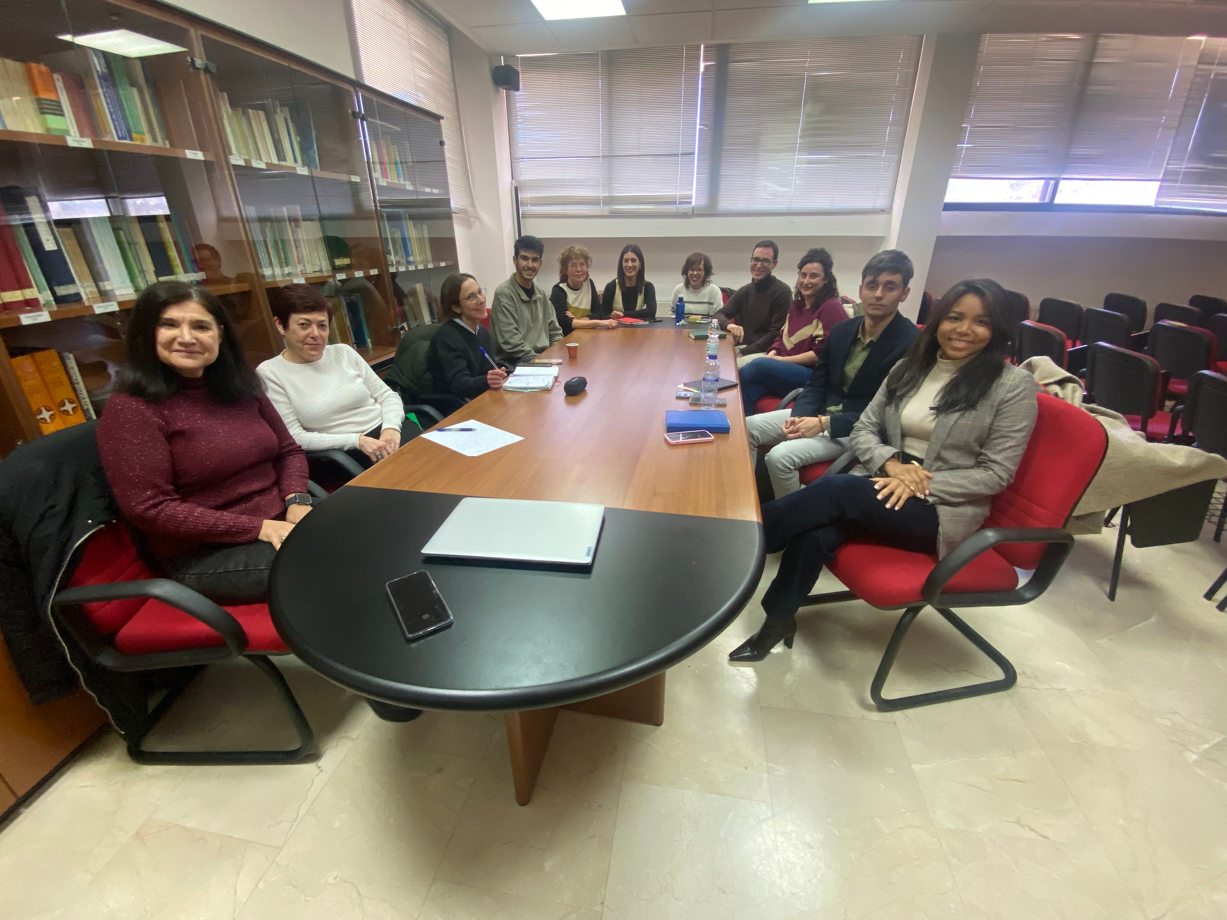 Reunión de los técnicos de Proyecto Arraigo en Cuenca.