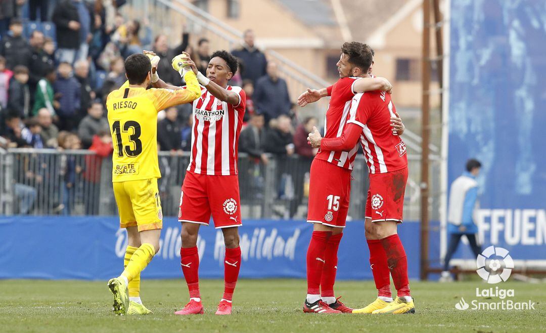 Els jugadors del Girona celebren el triomf.