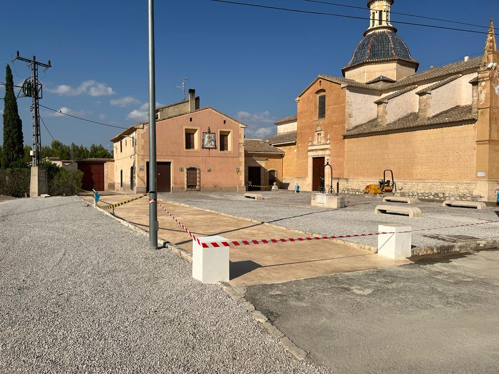 Exterior del Santuario de Caudete