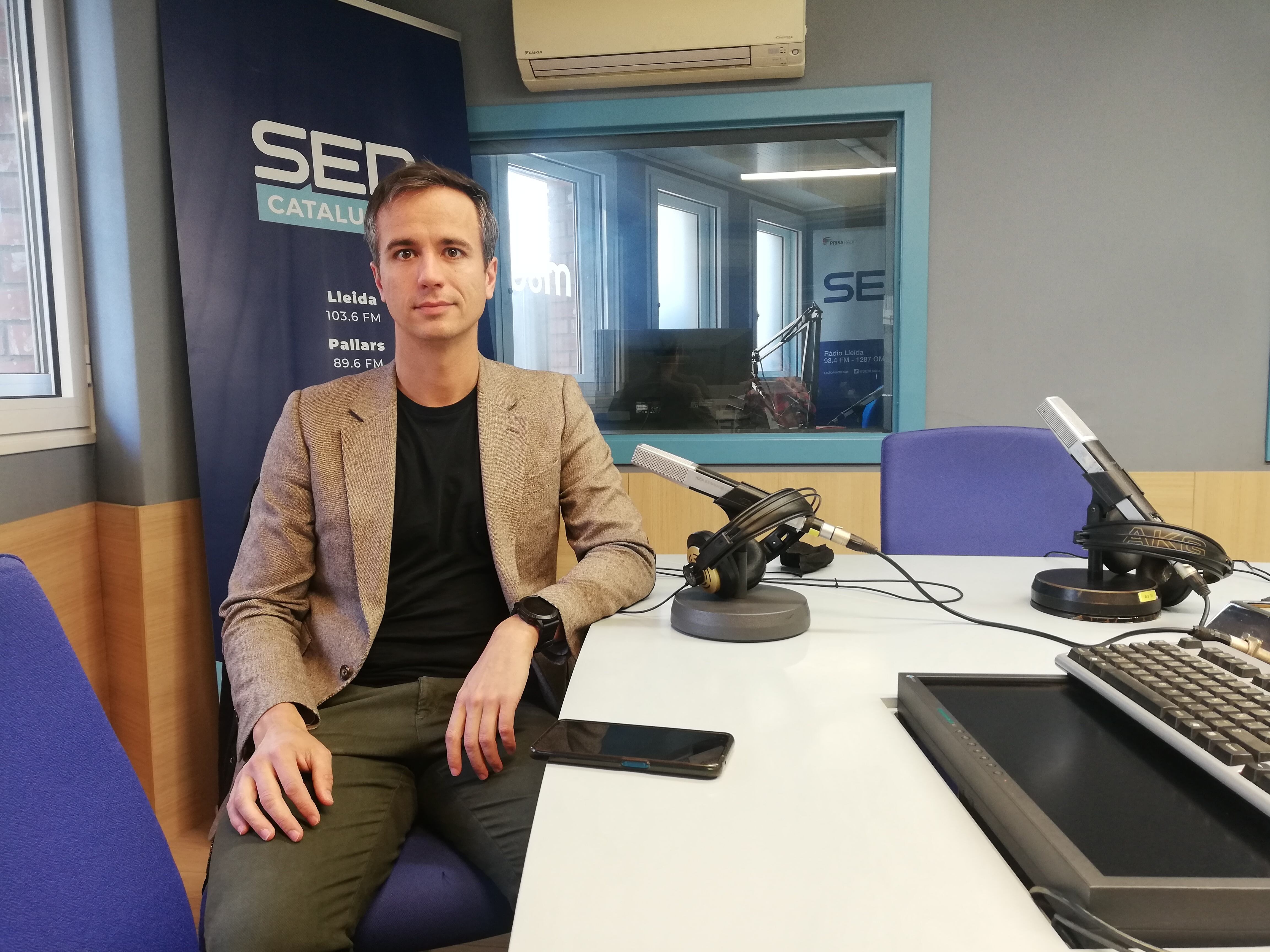 Joel Joli, soci fundador de Blackpier, durant l&#039;entrevista a l&#039;Empresaris de l&#039;Aquí Lleida de Ràdio Lleida.