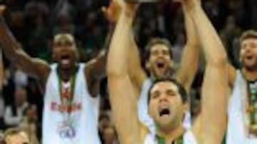 Felipe Reyes deja la selección