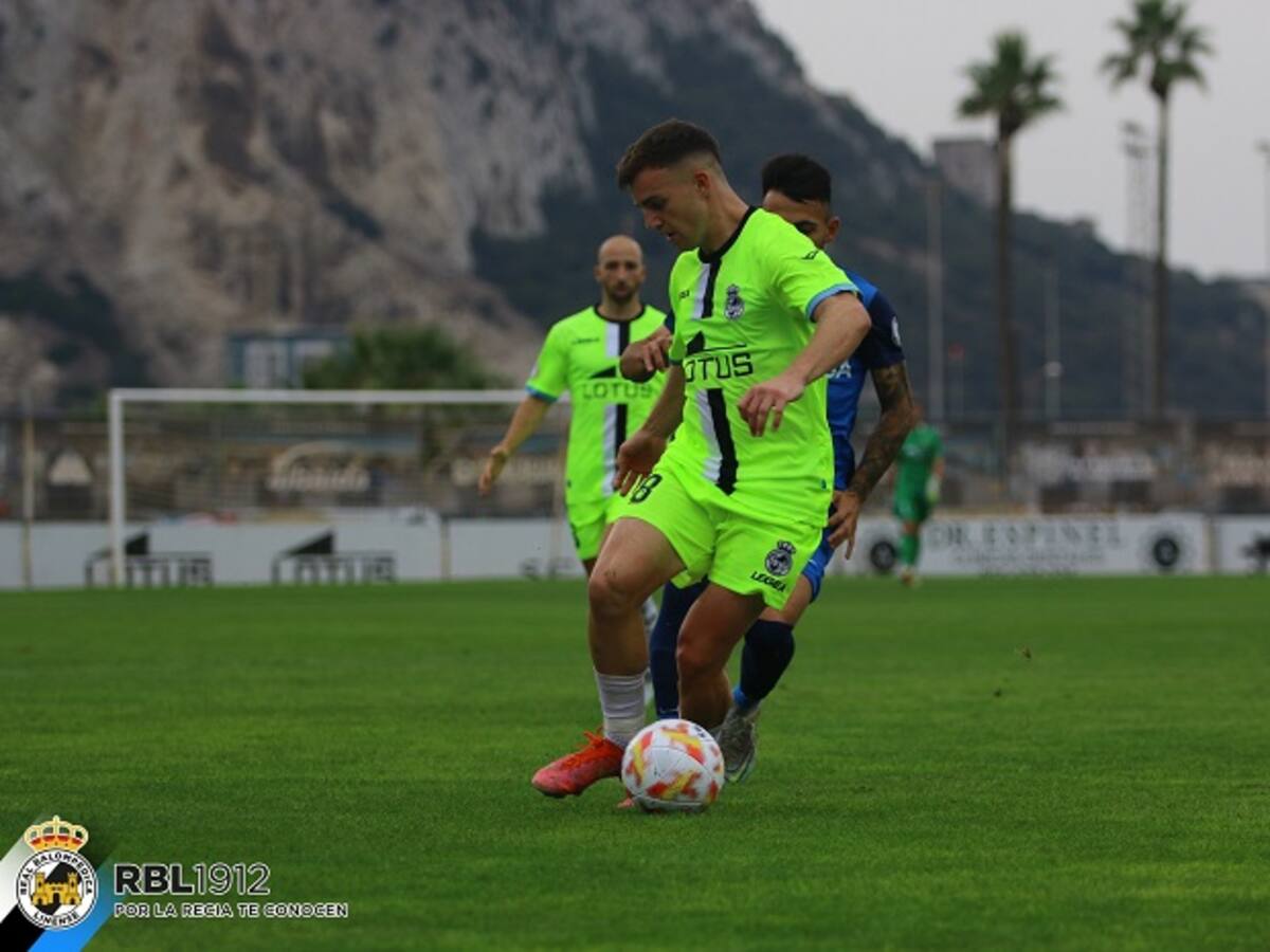 Álex Guti: 'Hay que seguir en la misma línea para tirar hacia arriba'