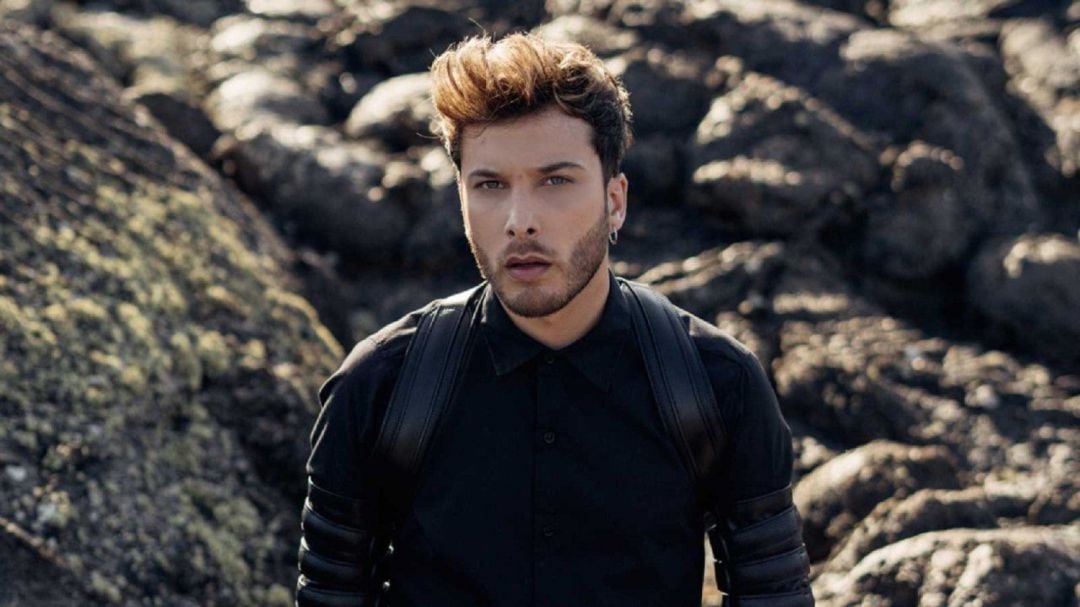 Blas Cantó en Lanzarote durante la grabación del videoclip de &quot;Universo&quot;, la canción que representará a España en Eurovisión