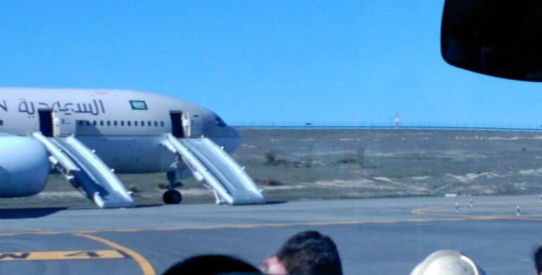 El avión de Saudí Airlines donde ha saltado la alarma