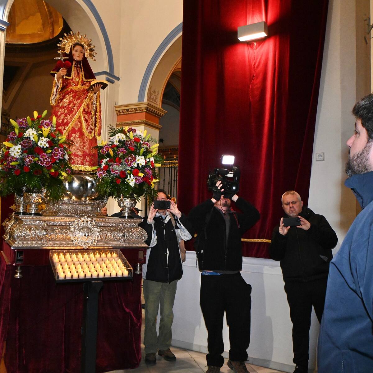 López Miras acompaña a los totaneros en la romería de La Santa y anuncia inversiones en turismo rural