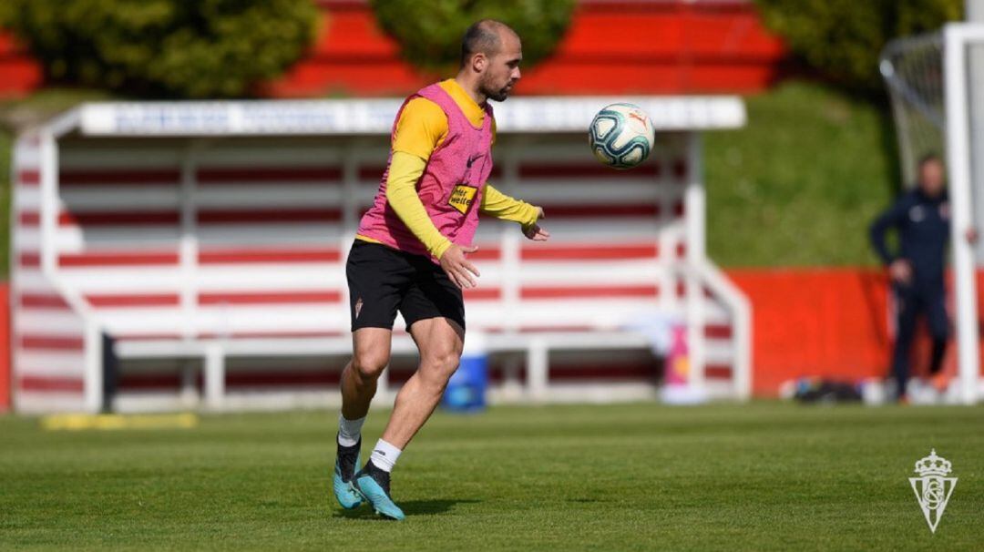 Unai Medina durante un entrenamiento.