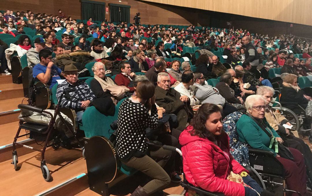 Valdepeñas celebra su acto central en el Teatro Auditorio 
