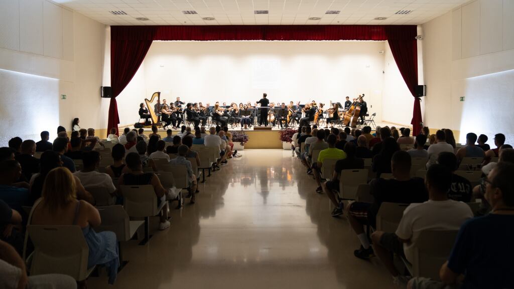 Concierto de la BOS en el centro penitenciario de Álava