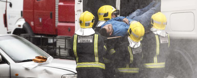 Simulacro en A Grela, A Coruña