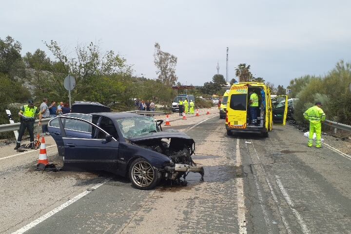 Accidente de tráfico en la carretera N-342