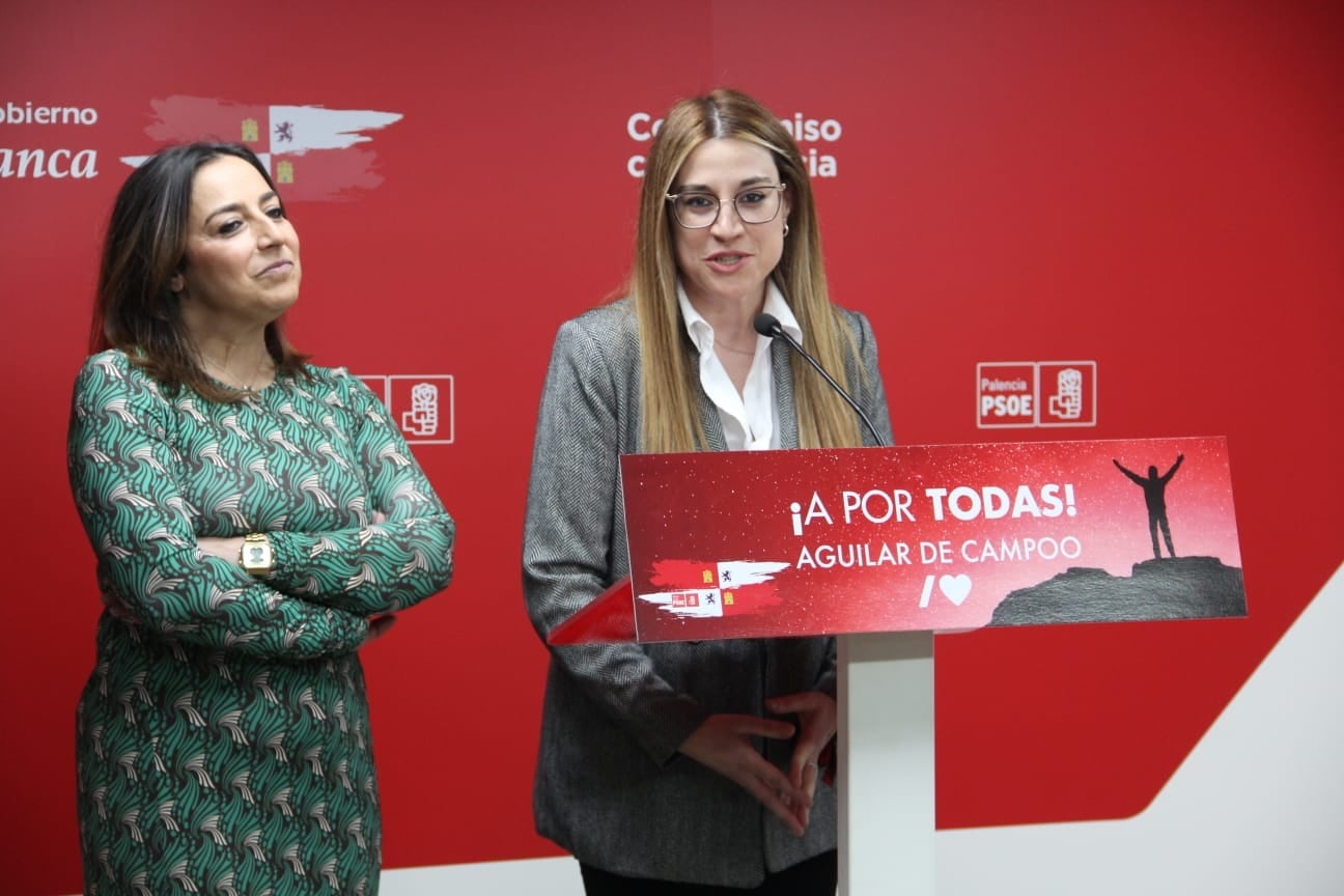 Cristina Párbole junto a Miriam Andrés