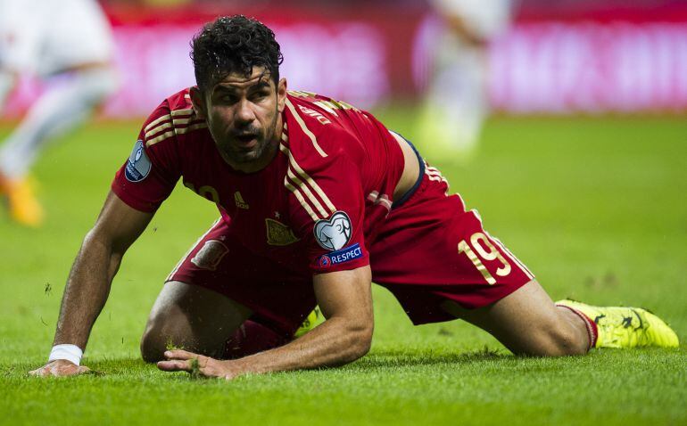 Diego Costa, durante un partido con la Selección