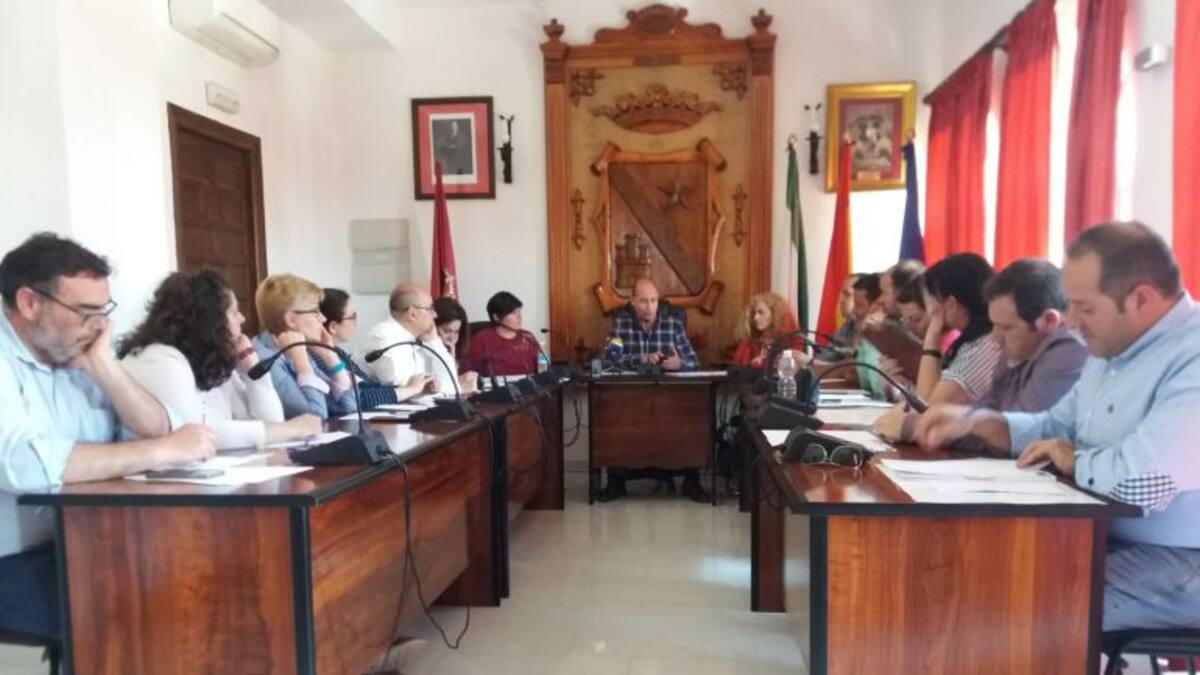 Continúa el descenso de la población, el padrón se sitúa en 11.810 habitantes