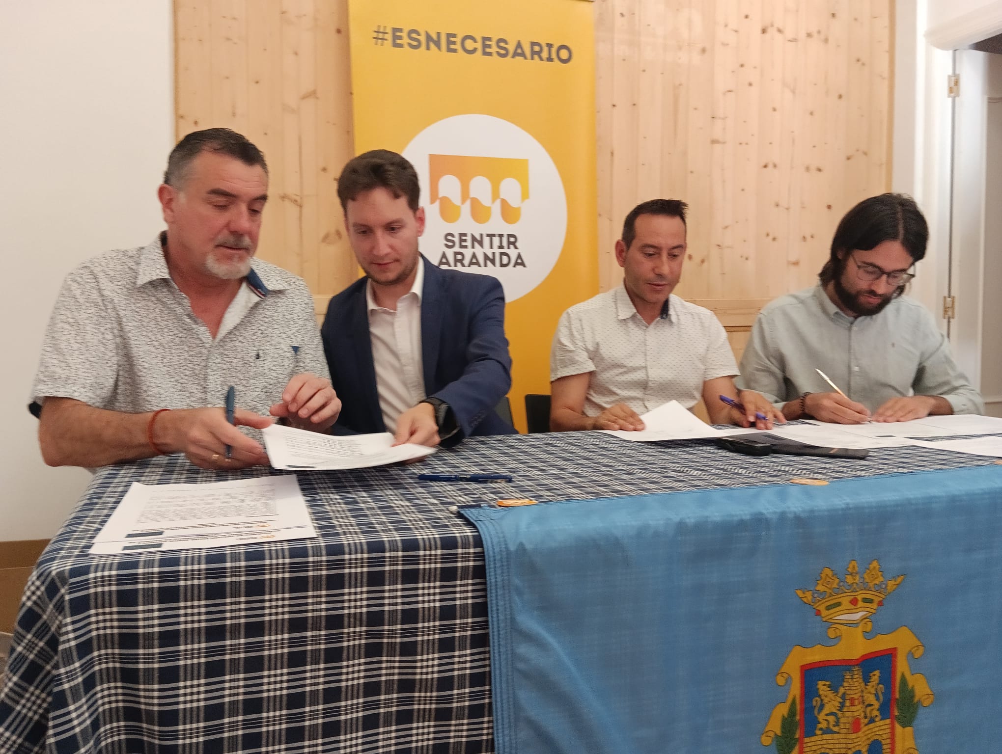 La sede de Sentir Aranda acogía la firma