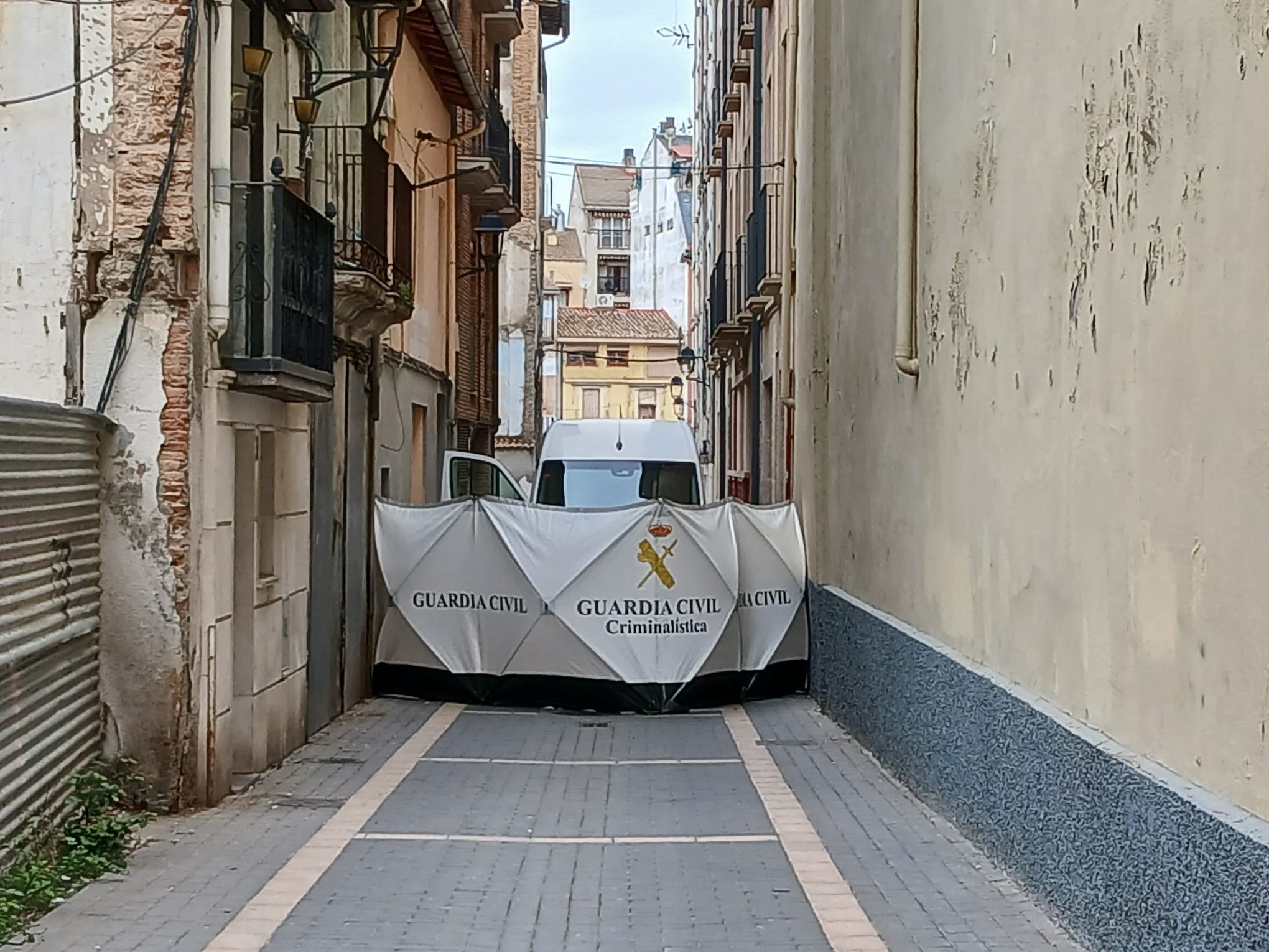 La Guardia Civil en la Calle Conde de Barbastro