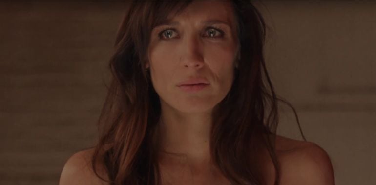 Fotograma de la película &#039;Most Beautiful Island&#039; con al protagonista y directora de la obra Ana Asensio