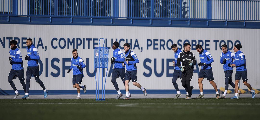 El Leganés sigue preparando el partido del sábado en Murcia.