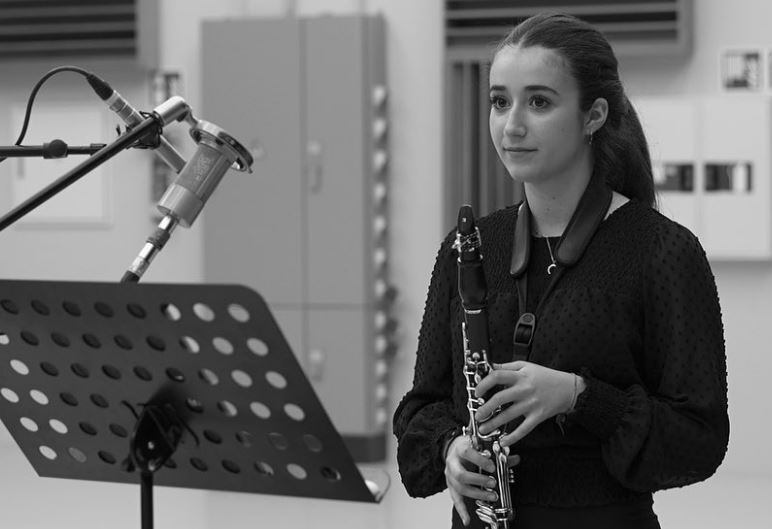 Carla, una de las premiadas en la edición anterior de los Premios a la Excelencia Musical "Mans Futuro" de la Fundación Paideia