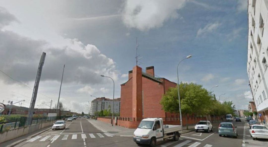 Denuncian oscurantismo en las negociaciones por la calle Jardines de Palencia