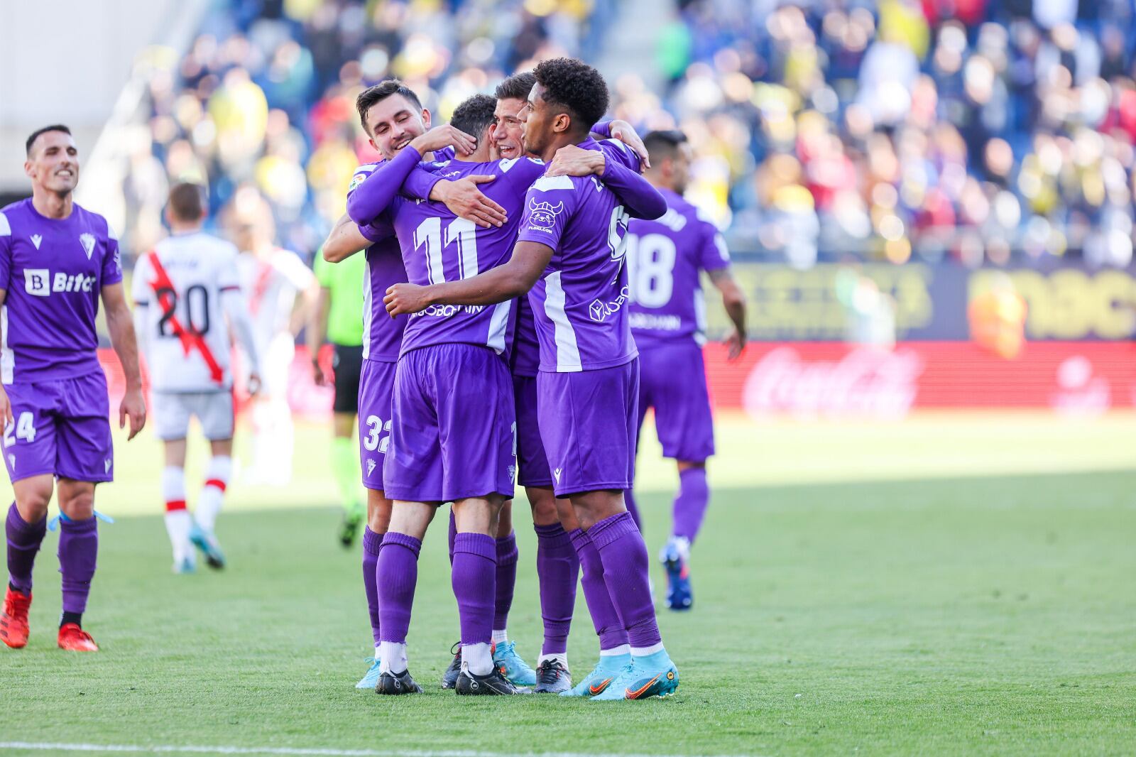 El Cádiz celebra un gol ante el Rayo / Álvaro Rivero Diario AS