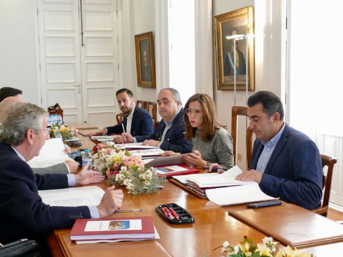 Lhicarsa pone en marcha nuevas máquinas para la limpieza viaria del municipio de Cartagena