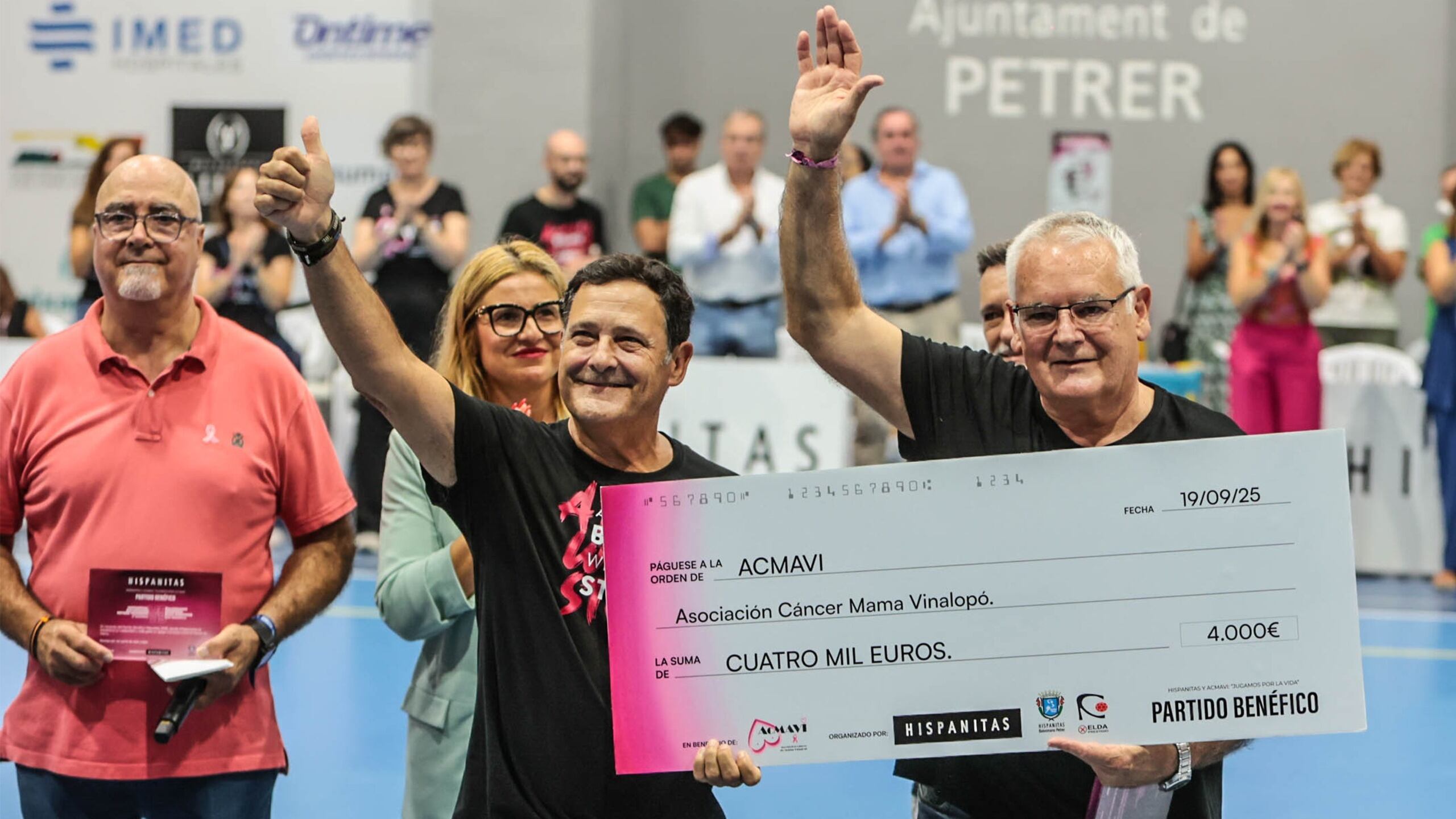 Balonmano solidario en favor de una buena causa