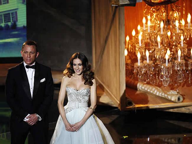 Los mejores momentos de la 81ª edición de los Oscar. Sarah Jessica Parker y Daniel Craig entregando uno de los galardones