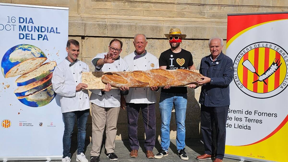 El gremi de forners critica que se segueix venent pa industrial amb l'etiqueta de pa artesanal