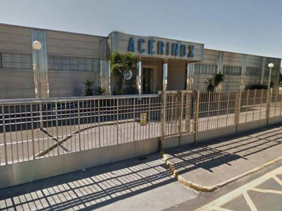 La planta de Acerinox retoma su actividad ante la 'relativa estabilización' del precio de la luz