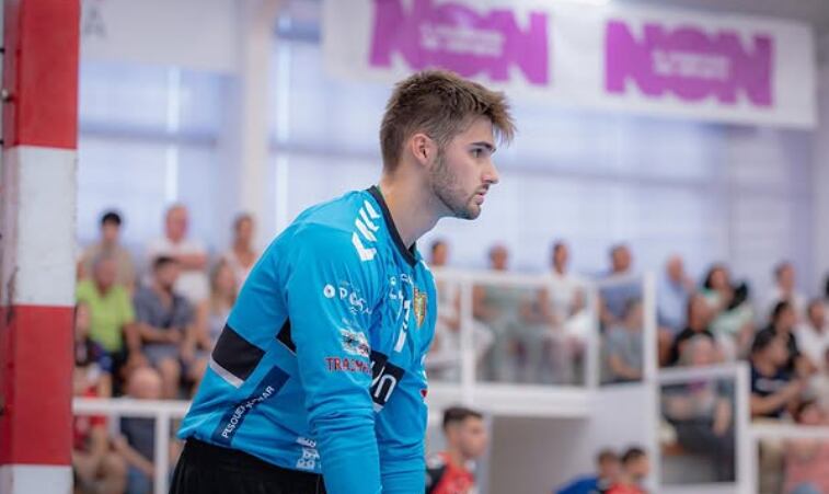 Nil Guiteras refuerza la portería del Bada Huesca