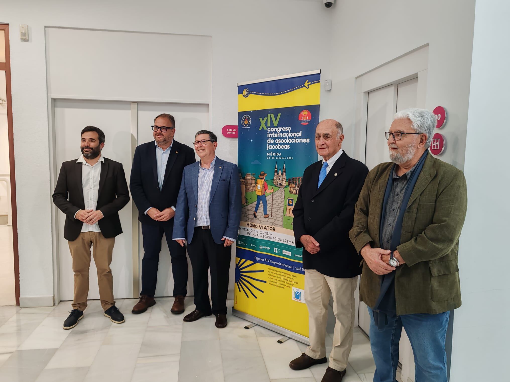 Foto de la presentación del XIV congreso Internacional de Asociaciones Jacobeas.