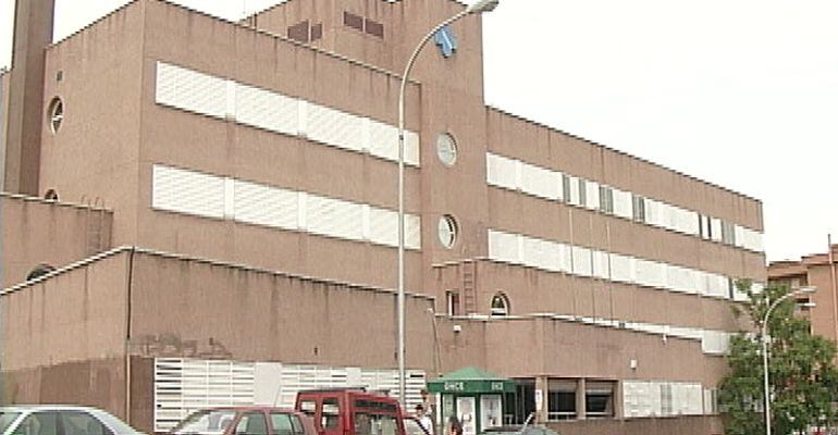 Edifcio del antiguo Centro de Especialidades Blas de Otero de Sanse